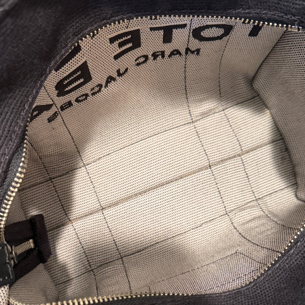 Marc Jacobs Jacquard Tote Black and Cream Canvas 'The Tote Bag' - Picture 4 of 10